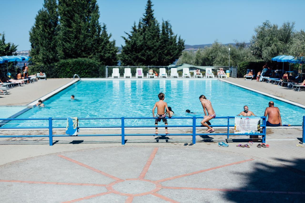 Villaggio Turistico Camping Il Fontino Скарлино Экстерьер фото