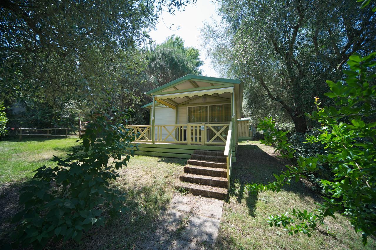 Villaggio Turistico Camping Il Fontino Скарлино Экстерьер фото